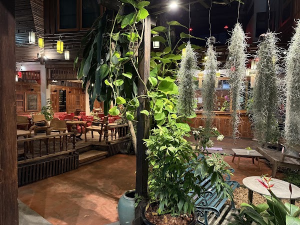 The Khom Chiang Mai - Guesthouse, Cafe and Wine Bar