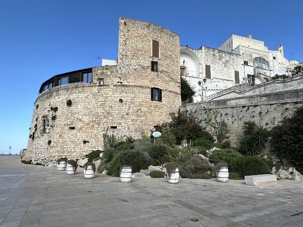 Cinta Muraria (Mura Aragonesi) 2