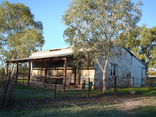 Murchison House Station