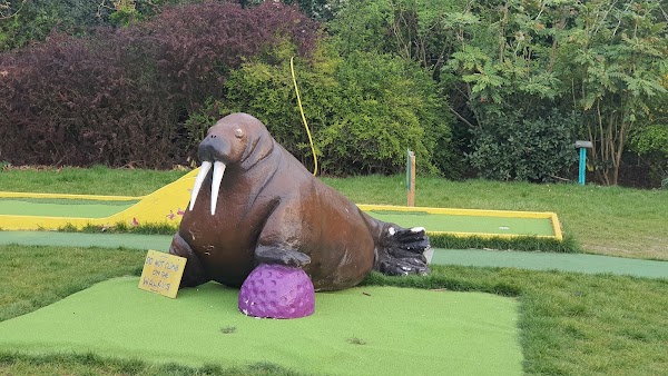 Horniman Gardens 1