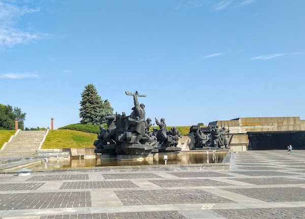 Ukrainian Motherland Monument 3