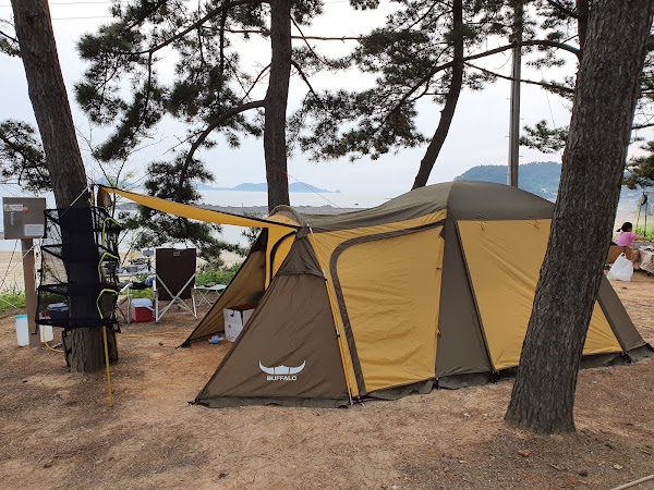 Gom Island Auto Camping Ground 4