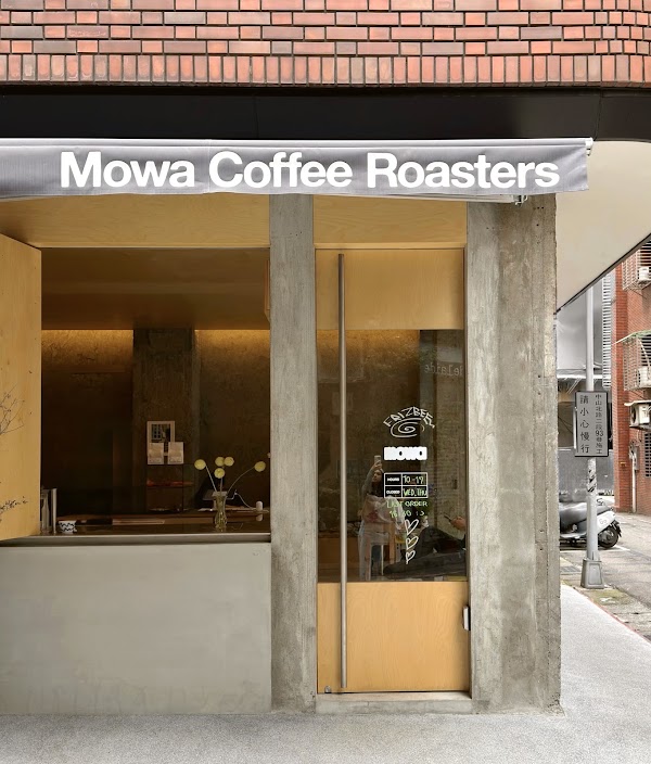 Mowa Coffee Roasters 3