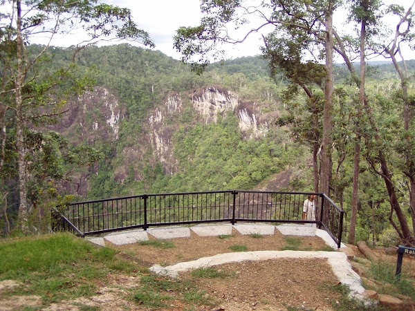 Tully Gorge Lookout