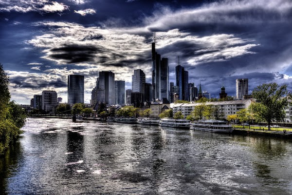 Old Bridge of Frankfurt