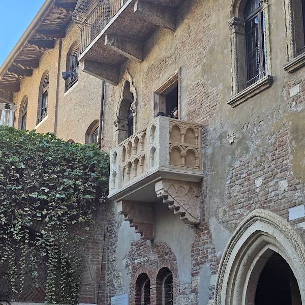 Statue of Juliet 5