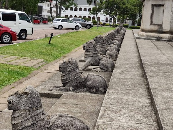 Independence Square 3