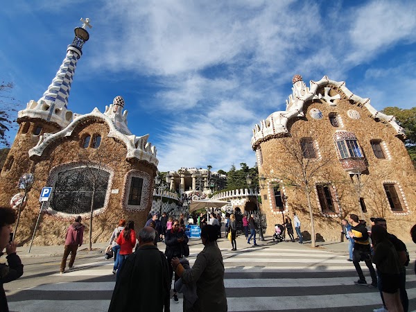 Park Guell - main entrance for tours 4