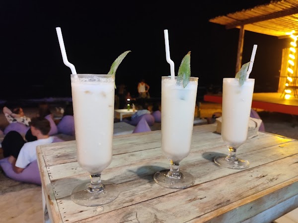 Lotus Beach Bar & Restaurant 2
