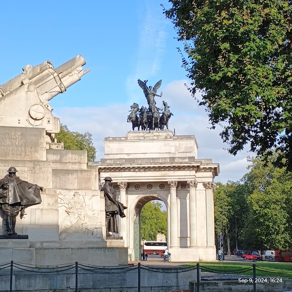 Wellington Arch 5