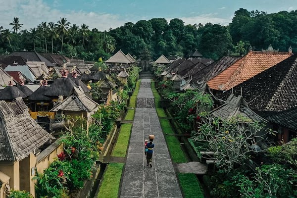 Jalan Penglipuran