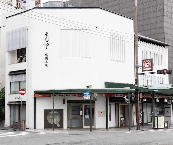 Yojiya 4