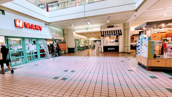 Koreatown Plaza