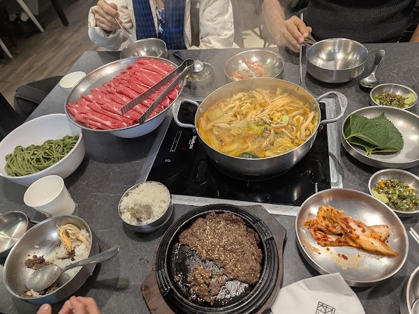최가네샤브버섯칼국수 성수직영점 3