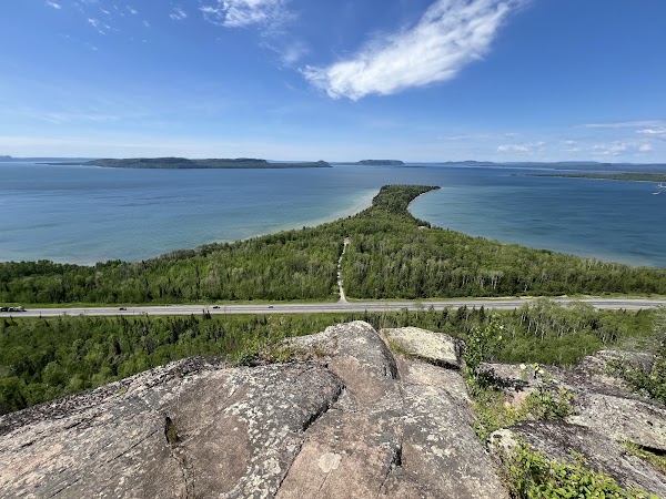 Kama Cliffs Trail