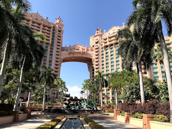Marine Habitat At Atlantis 3