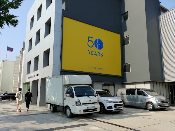 Gallery Hyundai 5