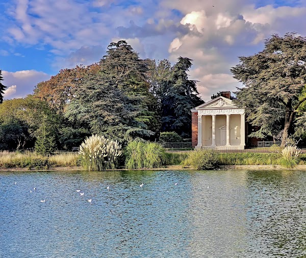 Gunnersbury Park 3