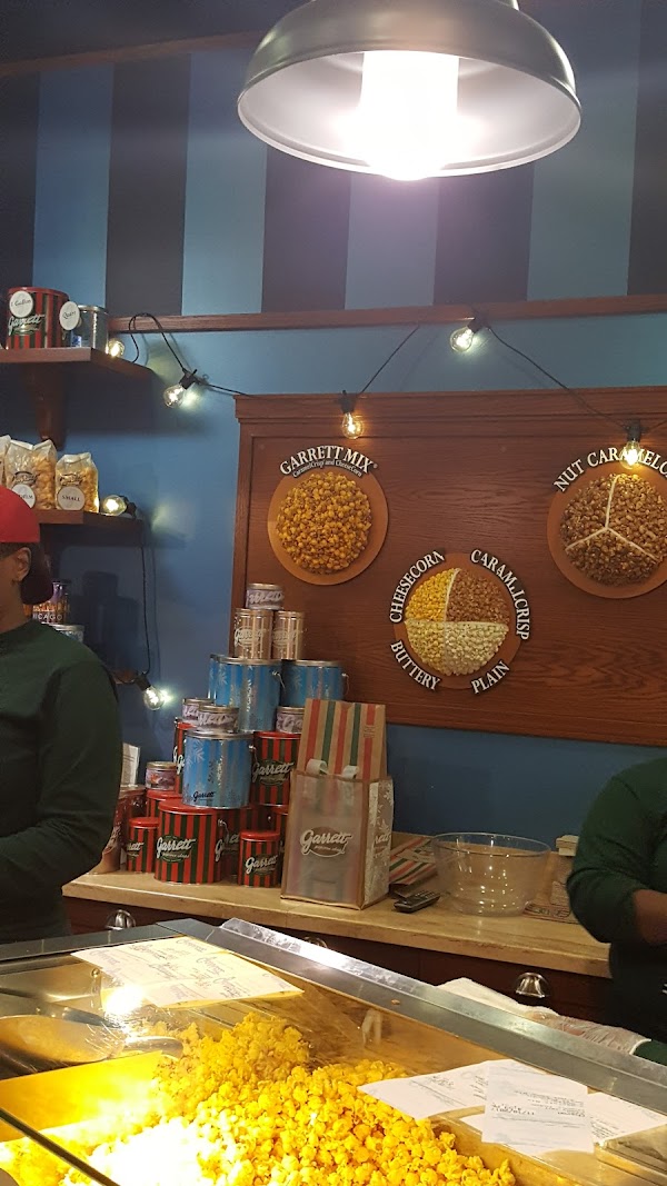 Garrett Popcorn Shops 4