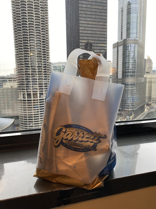 Garrett Popcorn Shops 3
