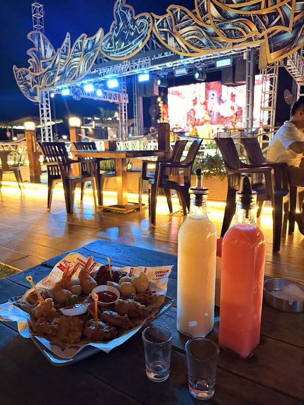 Bluefire Beach Club 3