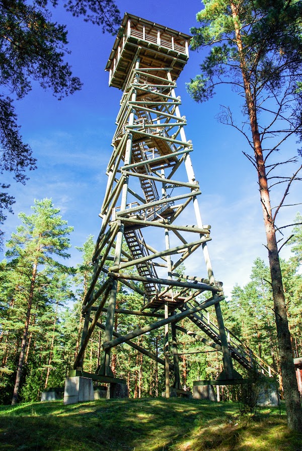 Ložmetējkalns, skatu tornis 1