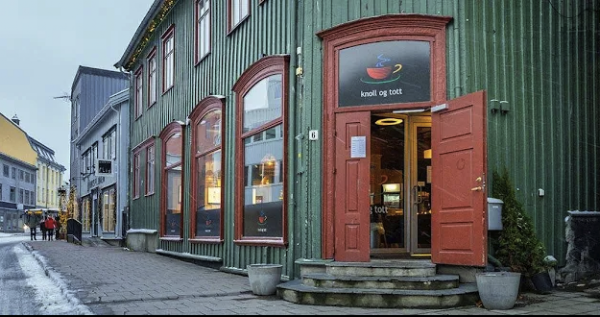 Knoll og Tott AS