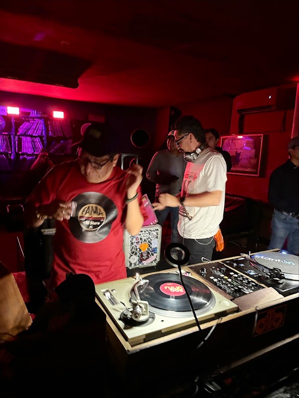 SALA TORO DISCOTECA 1