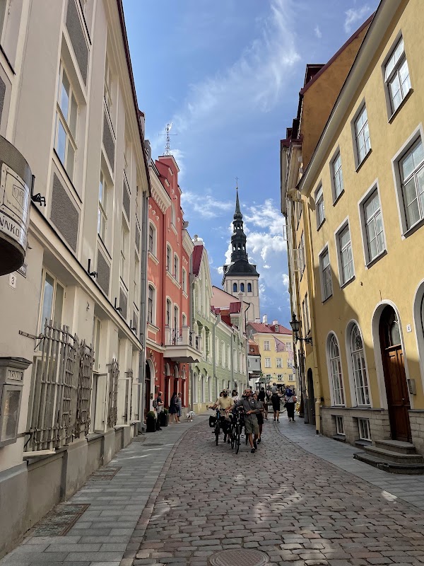 Rataskaevu tänav 1