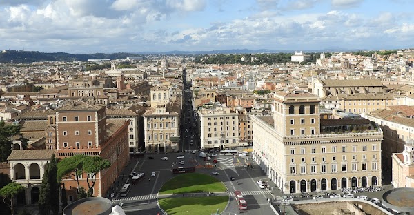 Via del Corso 3