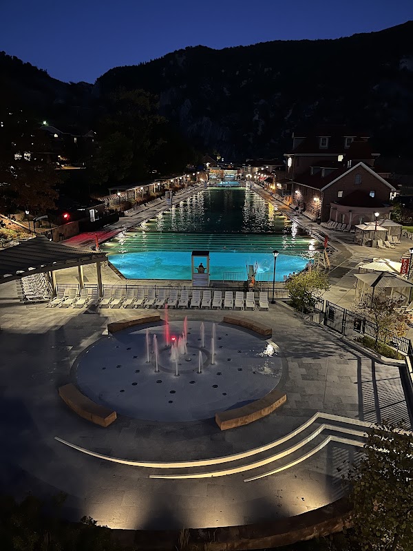 Glenwood Springs Hot Springs Pool 4