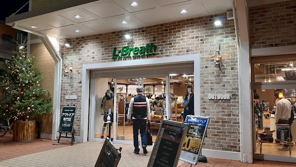 L-Breath Shinjuku Store 1