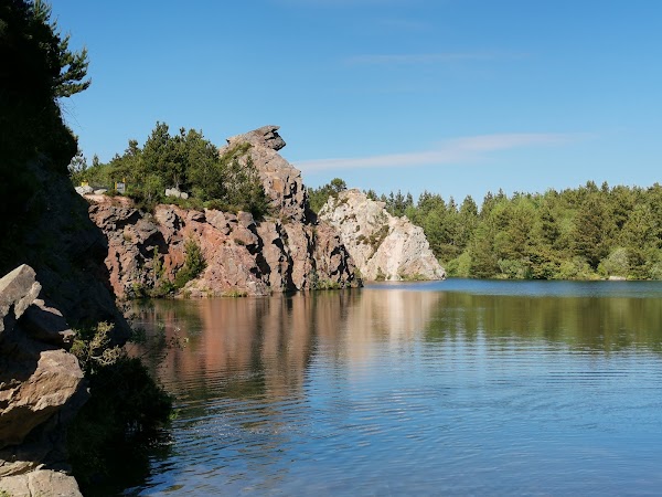 Three Rocks Trail - Trail Head