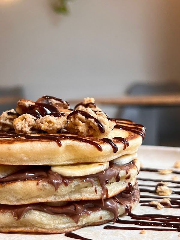 DeCent - Cafe & Brunch 5
