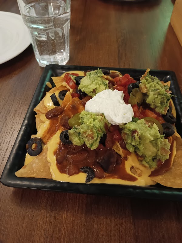 Plate & Pint 3