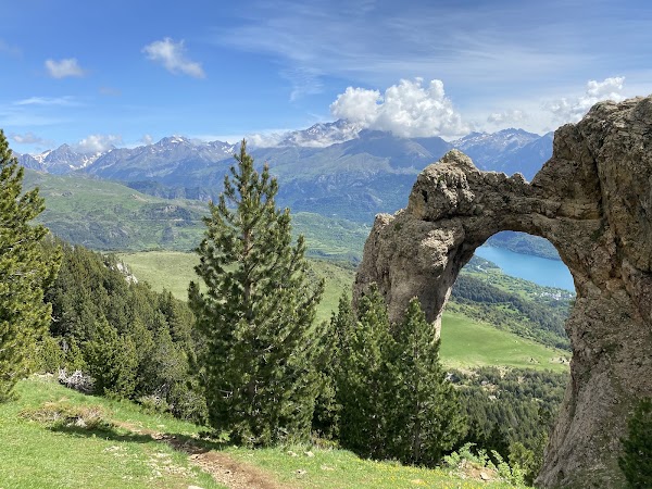 Arco natural de piedrafita