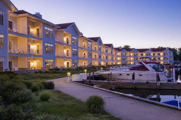 Marina Grand Resort
