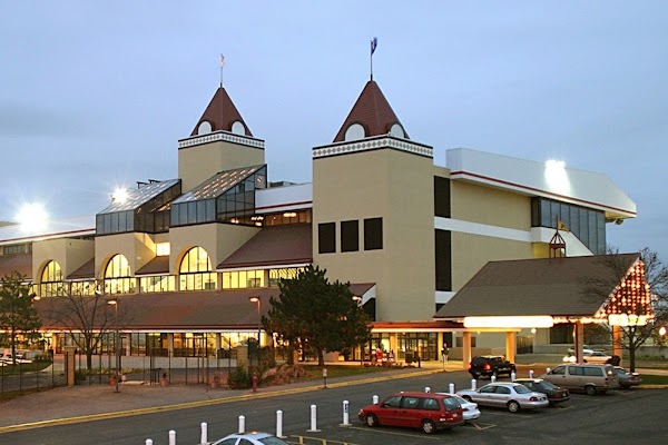 Canterbury Park 4