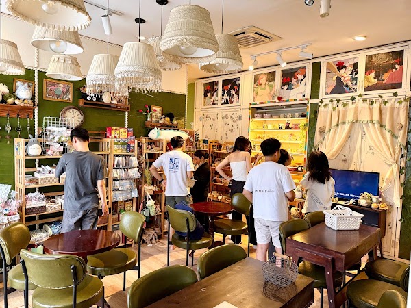 Tiệm của Gỗ Ghibli