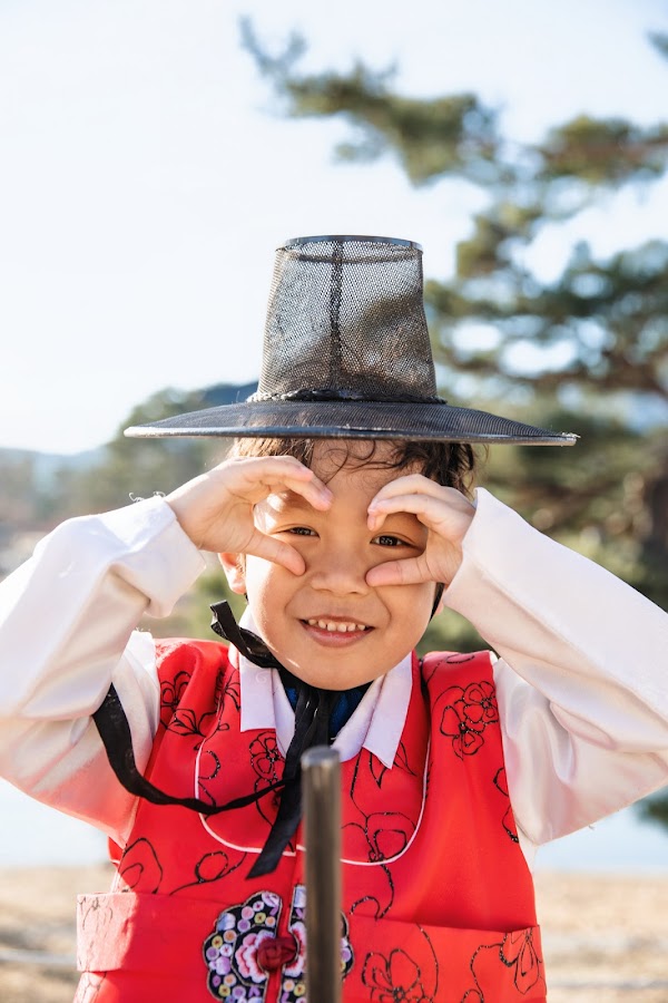 Nilo | Family Photographer Seoul | Hanbok Photographer | Proposal Photographer
