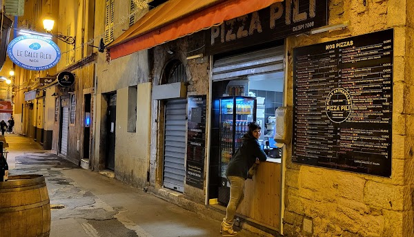 Pizza Pili
