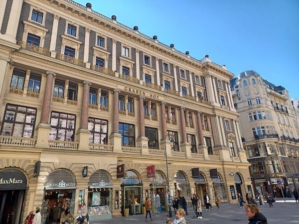 Graben 3