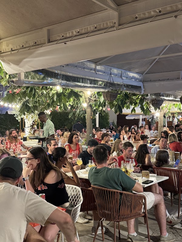 Rossio grade a bar 5