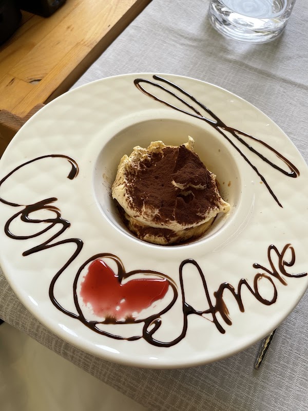 Bistro con Amore Vini e Cucina 3