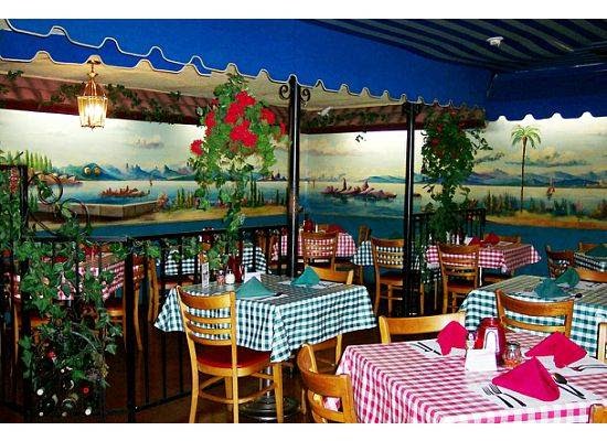 Mama Louisa's Italian Restaurant & Catering 1