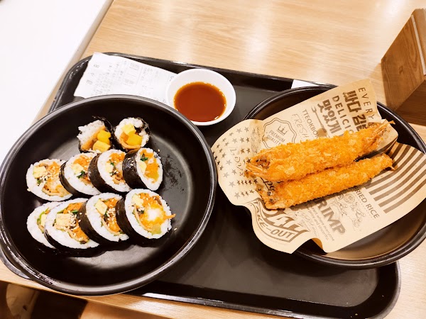 Ssada Gimbab, Myeongdong Station 5