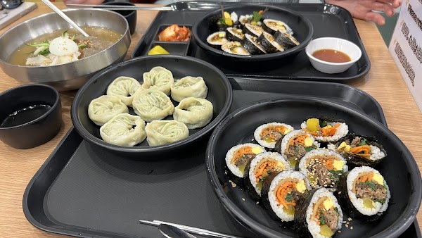 Ssada Gimbab, Myeongdong Station 3