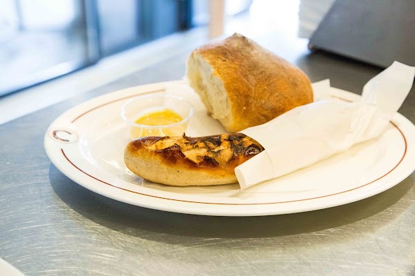 Sternen Grill + Sternen Grill Restaurant im oberen Stock. 5