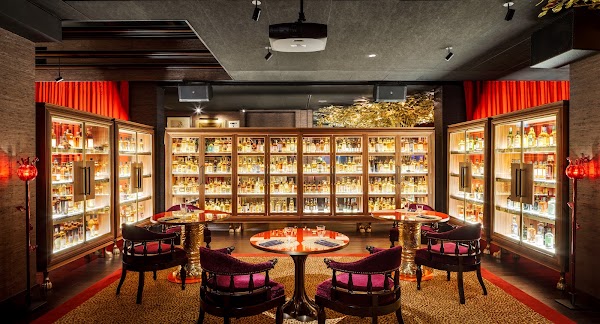 Whiskey Library & Jazz Club 1