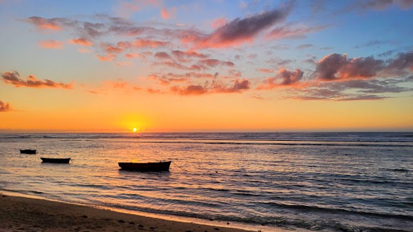 Trou aux Biches Beach 2